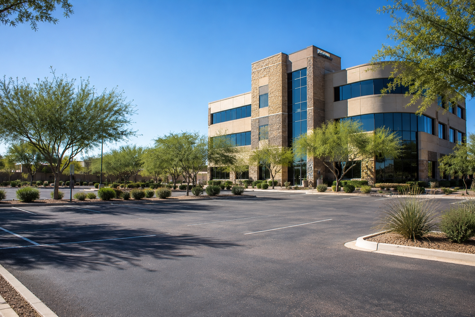 Office park parking lot cleanup service — Metro Lot Care